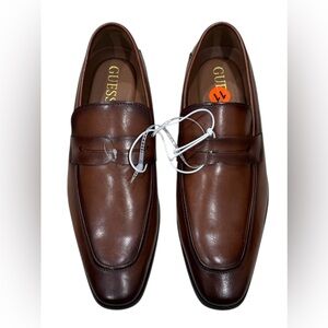 GUESS Men's Rich Brown Leather Loafers